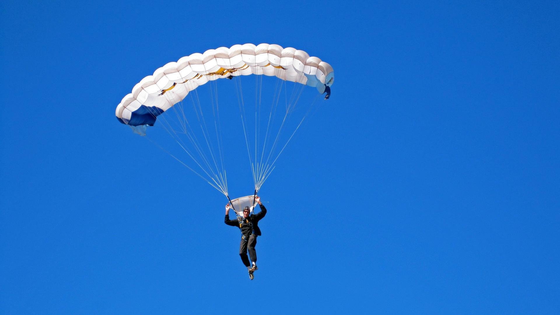 EDG举办心理抗压专项训练营,心理抗压力训练